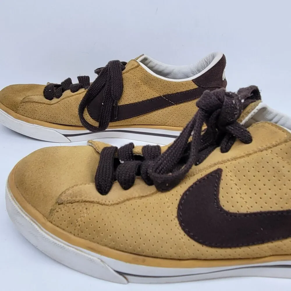 Nike 318333-721 Sweet Classic Mens Mustard Yellow Suede Sneakers US 10 EUR 44